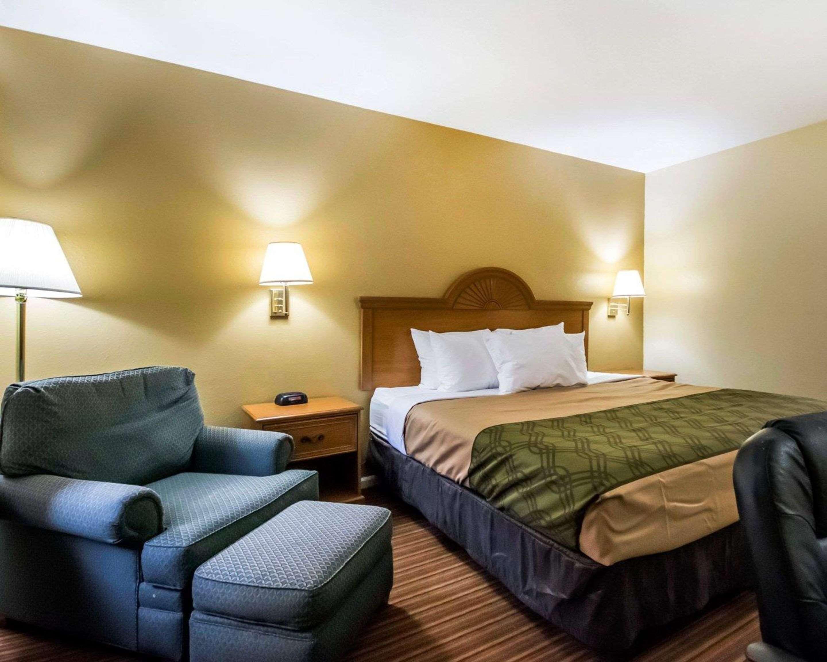 Econo Lodge Erlanger - Cincinnati Airport Exterior photo